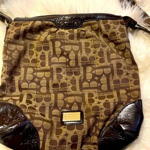 United colors of Benetton brown messenger bag 💼